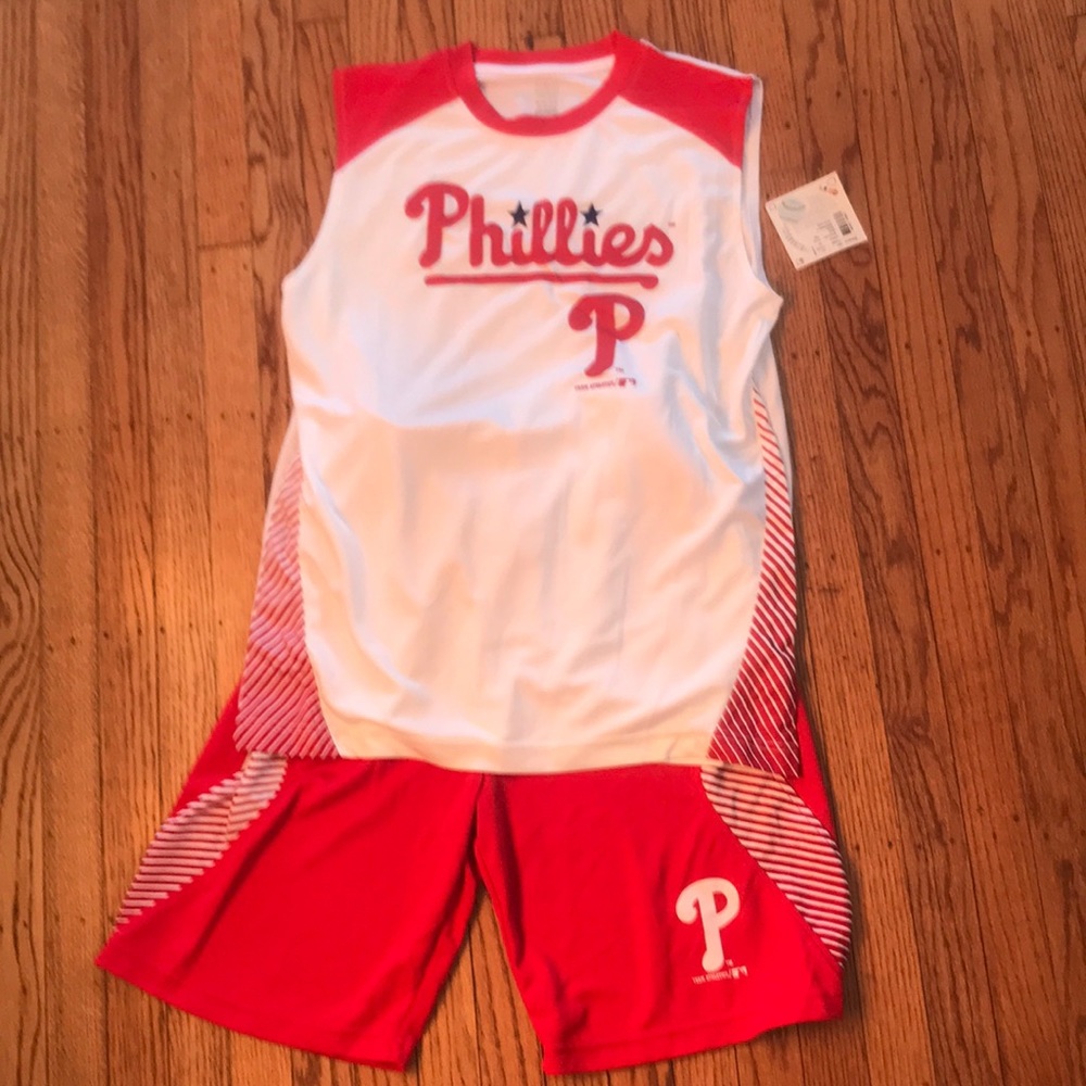 Phillies sleeveless t and shorts size XL (16-18)